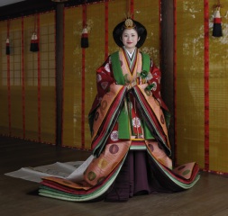 十二単「輝き」