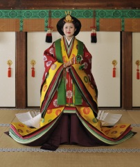 十二単「松重」