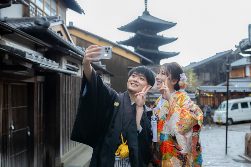 京都の街並みで一着和装撮影