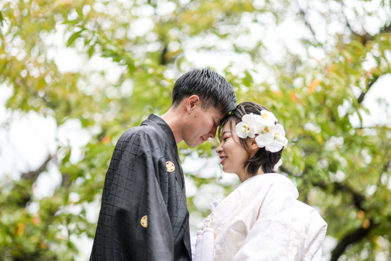 おでこをくっつけて