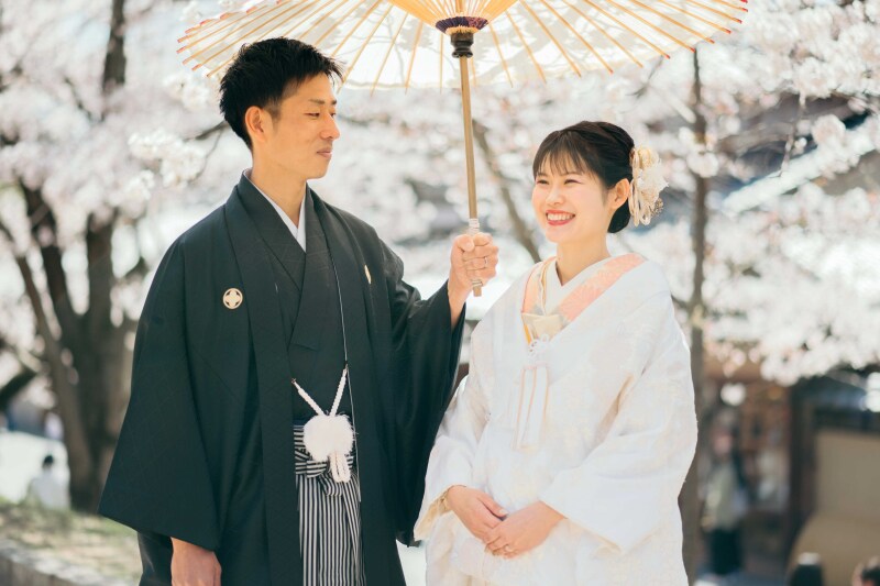 桜穴場スポットで、桜と笑顔