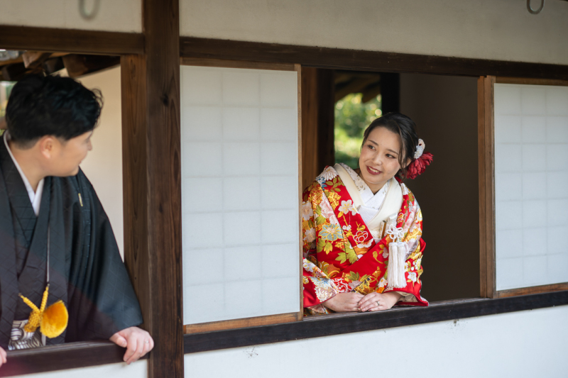 見つめ合い