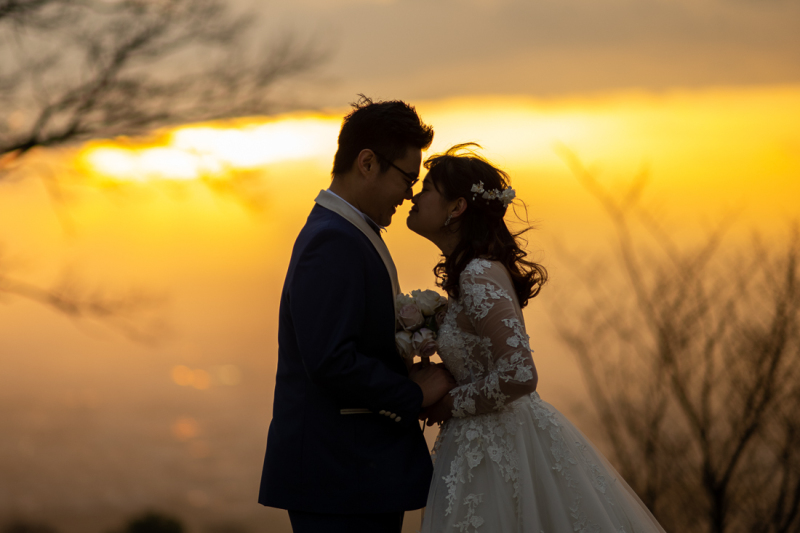 鼻と鼻を寄せて