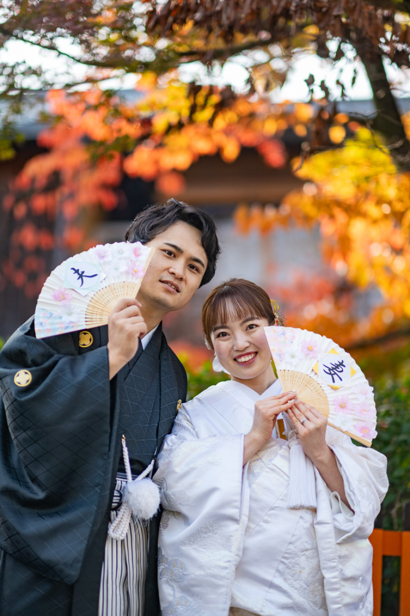 夫婦扇子でニッコリ