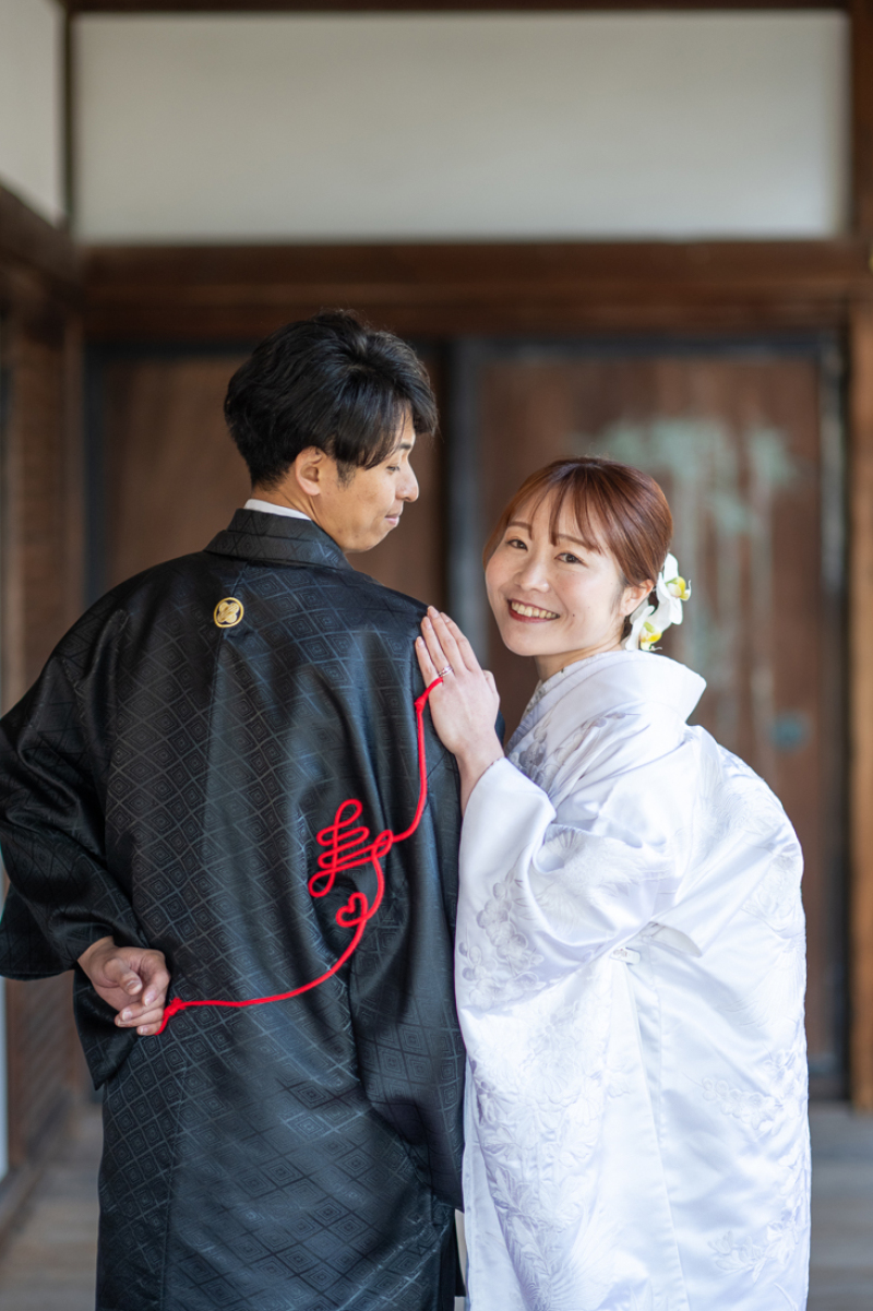 「寿」の赤い糸