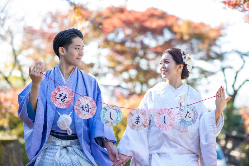 「結婚しましした」ガーランドで