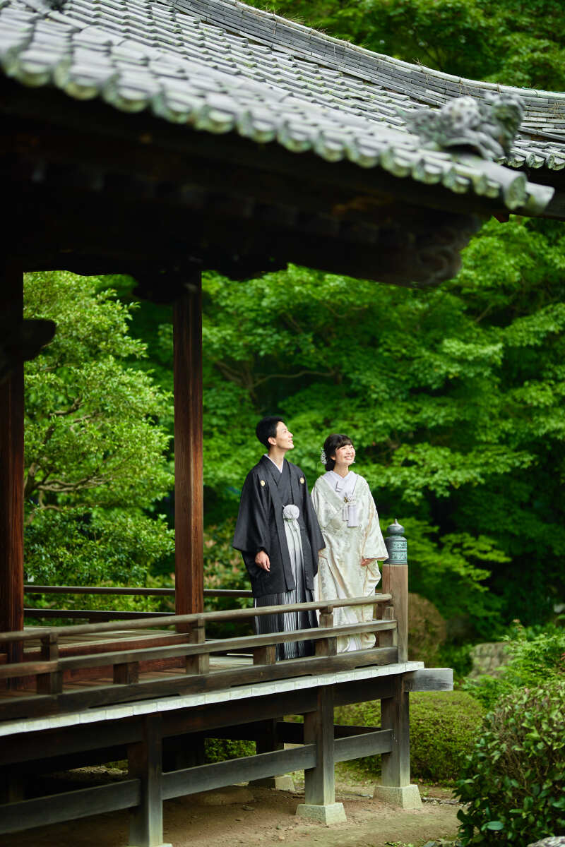 【37.4万円→34.3万円】早割適用可、和装VIPプラン寺院、アルバム付で、当店自慢の手織り打掛も着れるお得なフルセット♫