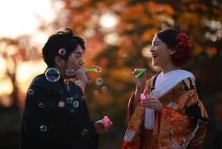 紅葉・寺院可【4.95万円】和装ライト：衣装１着＋ヘア＋祇園白川ロケ＋全データ込♪ カスタム可、１日１組限定【10／28予約迄】