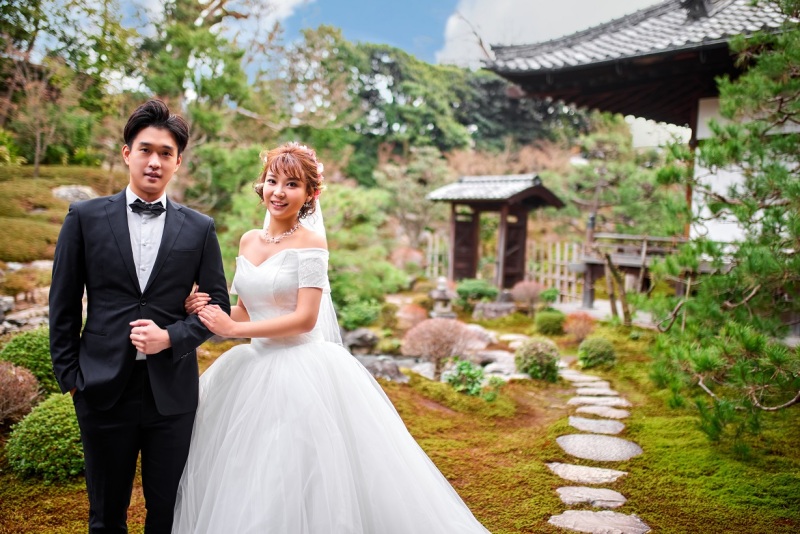 早割適用可【37.4万円→33万円】 本当の教会・神社でミニ結婚式・挙式+ロケフォト、白無垢・綿帽子・ウェディングドレス♬