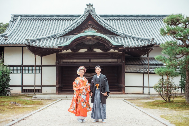 【28.6万円→22万円】早割適用可、和装プレミアム、白無垢+打掛2着祇園白川+寺院+京都市内、追加料金無