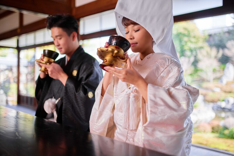 【15.4万円&rarr;11万円】結婚祈祷可！寺院和装１着プラン：白無垢or色打掛＋提携寺院＋ヘア＋全データ込【5／28予約迄 