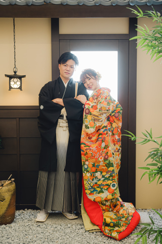 スタジオ和洋装・明るく元気なご夫婦