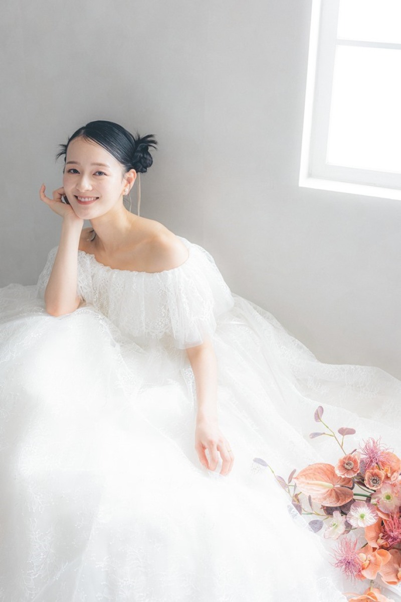 ワタベウェディング札幌フォトスタジオ_ウエディングドレスが豊富