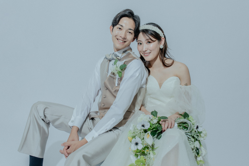 【期間限定50%OFF!】前撮りと挙式がセットの「リトル婚」 洋装プランは¥93,500~