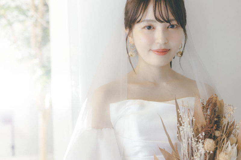 【特別プラン★レタッチ加工付き】ソロフォトプラン(洋装)