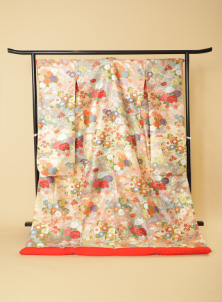 本唐織能衣花文様