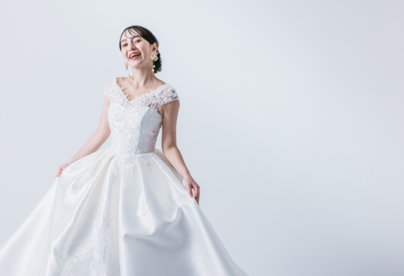 ワタベウェディング福岡フォトスタジオ_ウエディングドレスが豊富