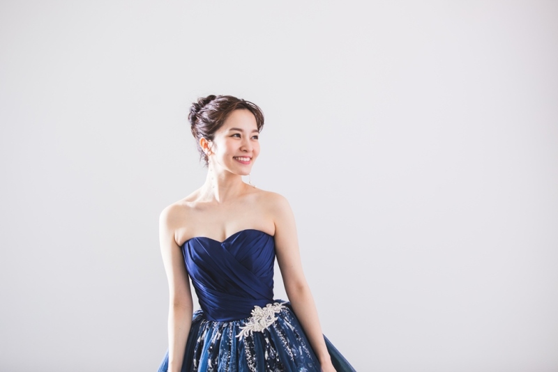 ワタベウェディング福岡フォトスタジオ_カラードレスが豊富