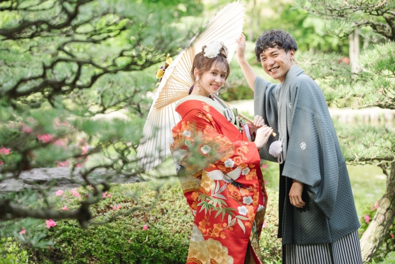 ワタベウェディング福岡フォトスタジオ_庭園で撮影できる