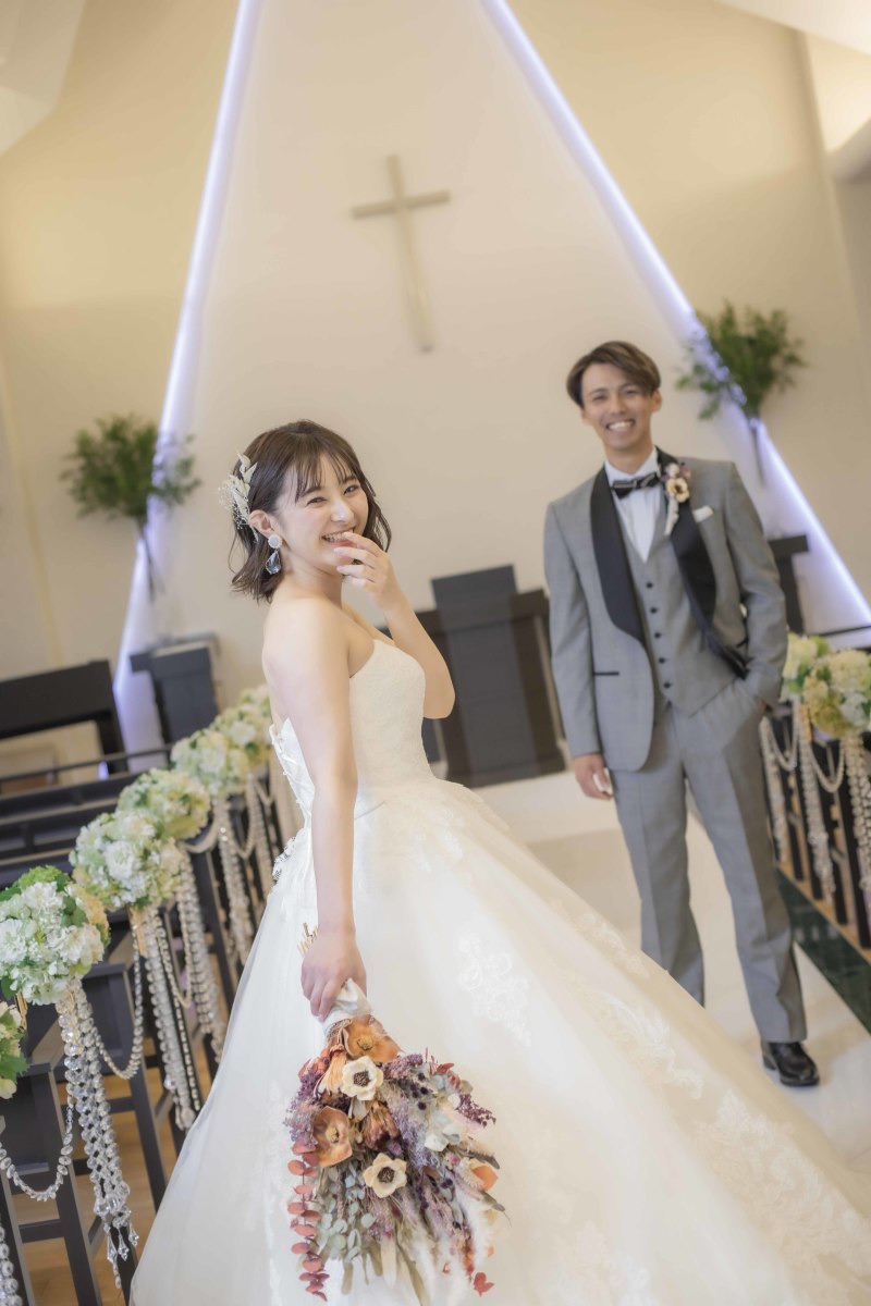 ワタベウェディング福岡フォトスタジオ_チャペルで撮影できる