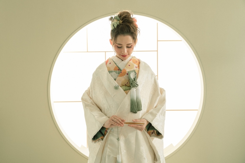 ワタベウェディング福岡フォトスタジオ_白無垢が豊富