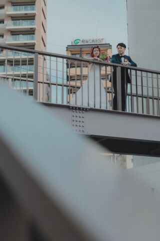ワタベウェディング福岡フォトスタジオ_街ロケ（街中で残すちょっと特別な洋装撮影）