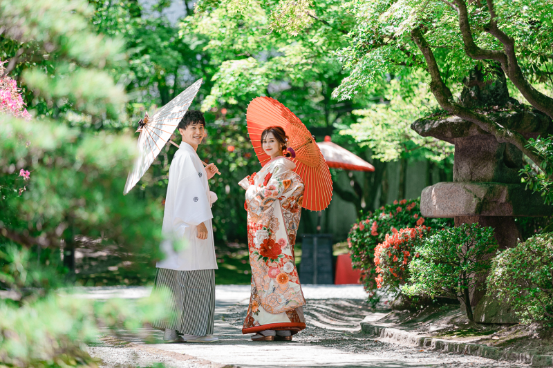 ワタベウェディング福岡フォトスタジオ_色打掛・着物が豊富