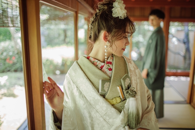 ワタベウェディング福岡フォトスタジオ_庭園で撮影できる