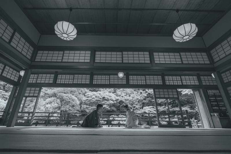 モノクロでしっとりと