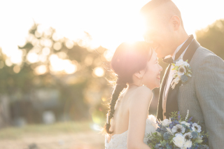 恥ずかしいポージングもサンセットでナチュラルに