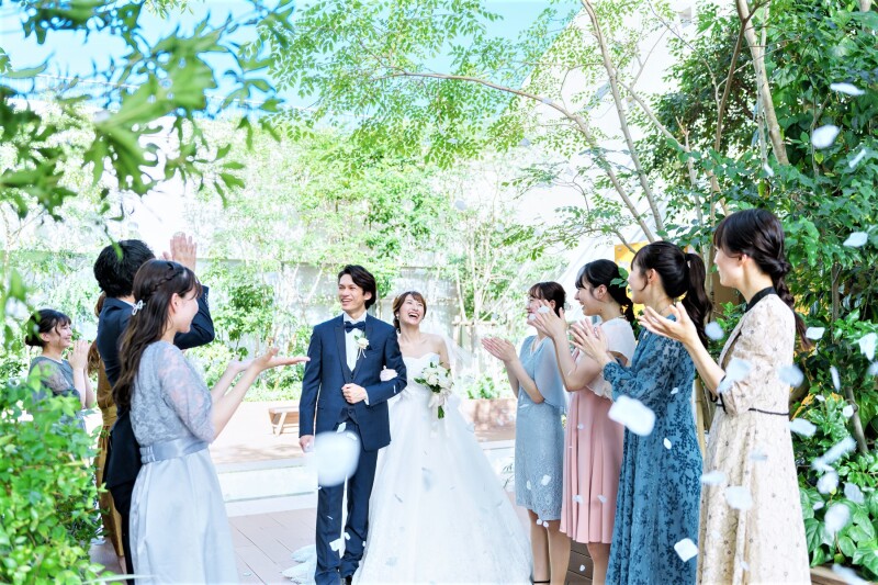 【リトル婚】KKRホテル博多　少人数婚 洋装セレモニー＆洋装フォトプラン(洋装2着)