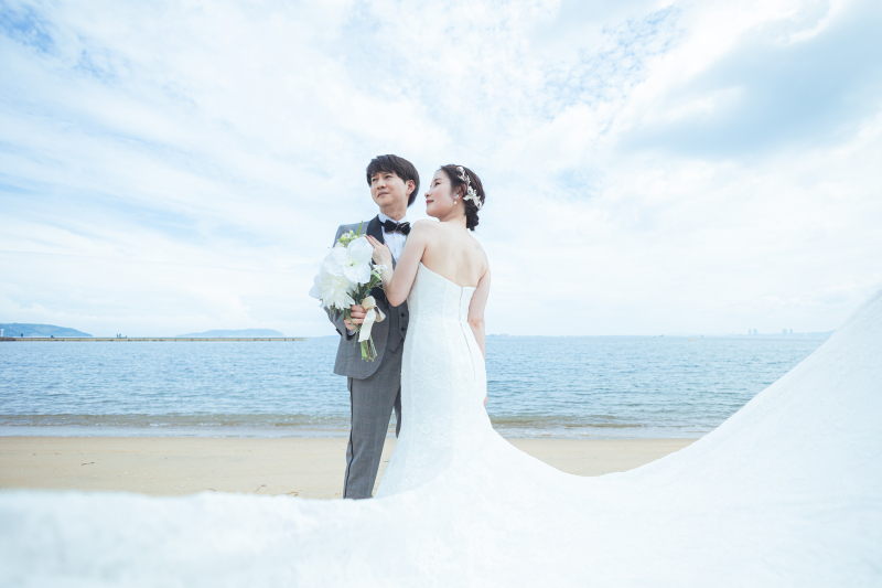 今だけ３万OFF！【ももち海浜公園】洋装フォトプラン（衣裳1着）新婦ヘアメイク＋着付＋衣裳小物＋髪飾り＋全データ150カット納品