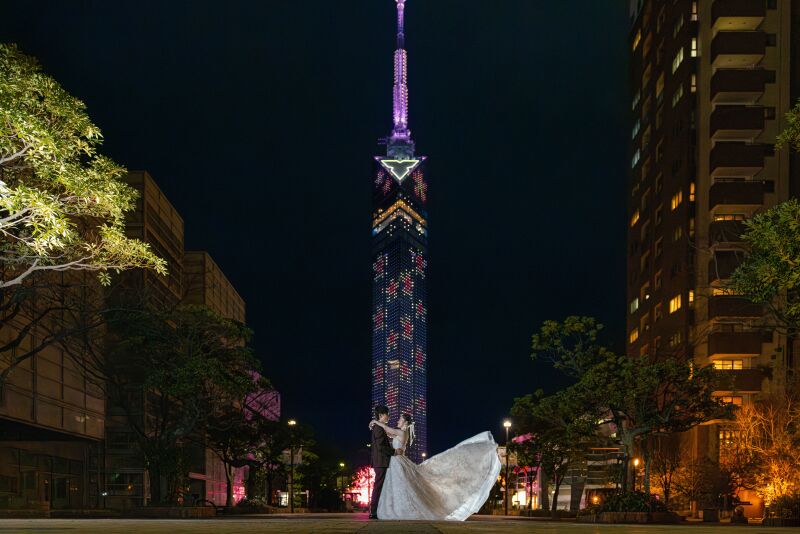 【夜にしか残せない限定プラン】福岡ナイト （福岡タワー近辺or博多ポートタワー+大名 町ロケ） フォトプラン