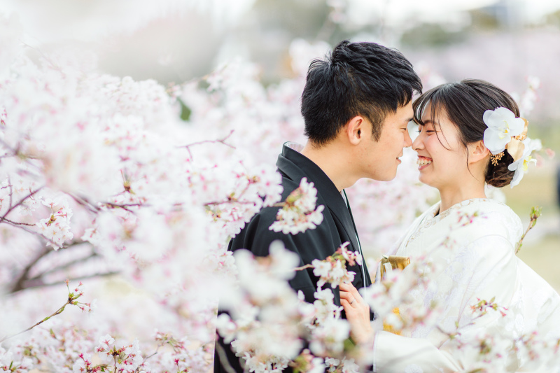 今だけ３万OFF！【舞鶴公園】全カットプラン（衣裳1着）新婦ヘアメイク＋着付＋衣裳小物＋髪飾り＋全データ150カット納品