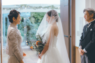 《リトル婚》The biggest little day - おふたりらしさをカタチに -