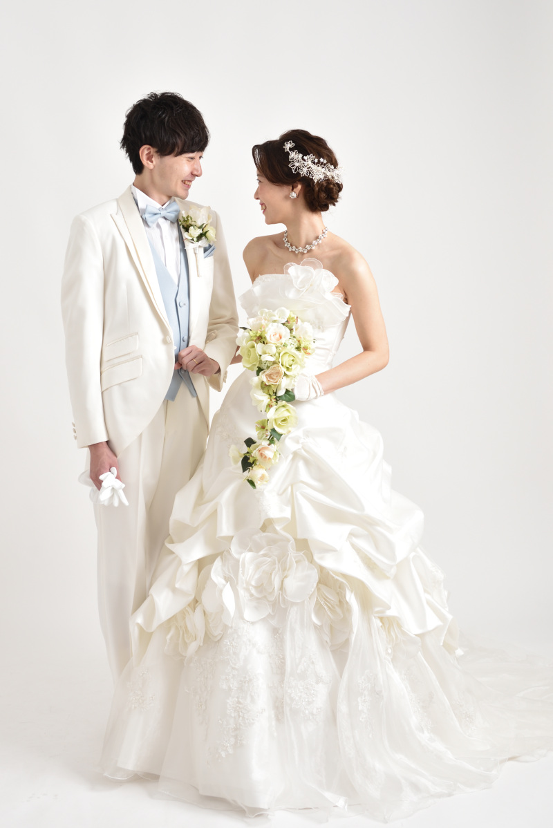 まずは、誰にでも見せれる、しっかりしたお写真撮影