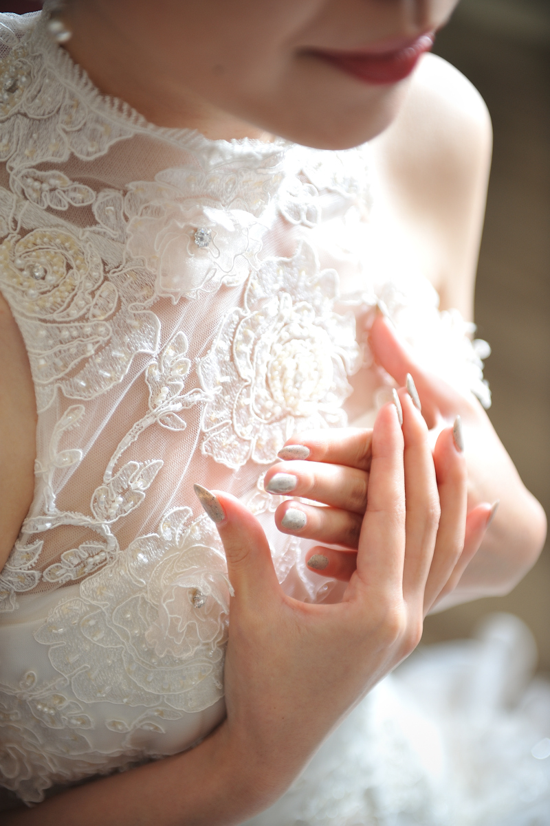 折角のネイルもドキドキシーンでしっかりと！