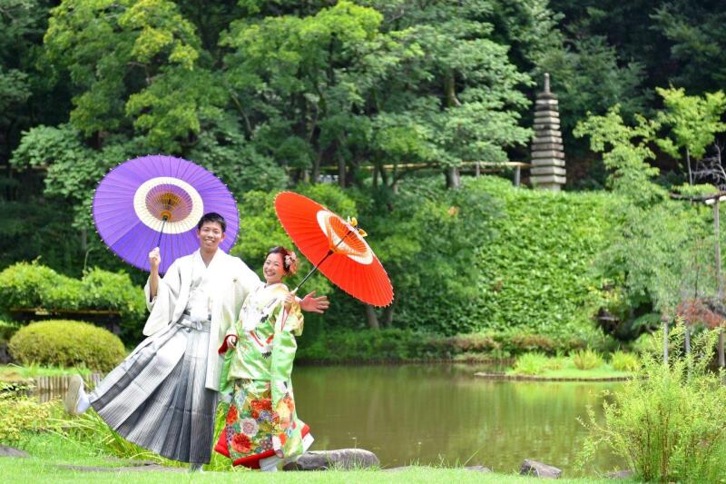 着物だって、色々なポーズがありますよ！