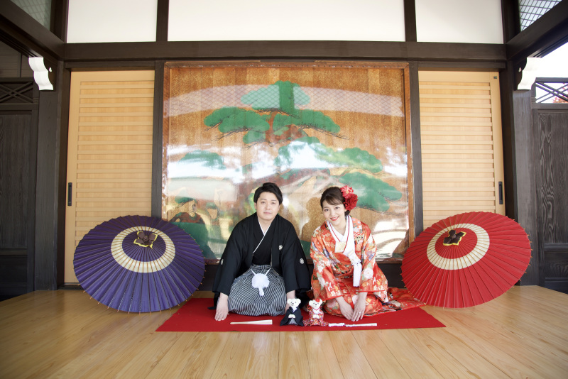 ウエディングサロンリーベルミースタジオ_色打掛・着物が豊富