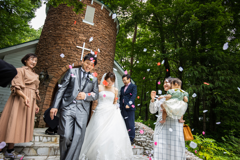 ウエディングサロンリーベルミースタジオ_家族・友人を撮影に呼べる