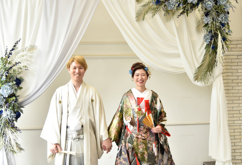 ウエディングサロンリーベルミースタジオ_色打掛・着物が豊富