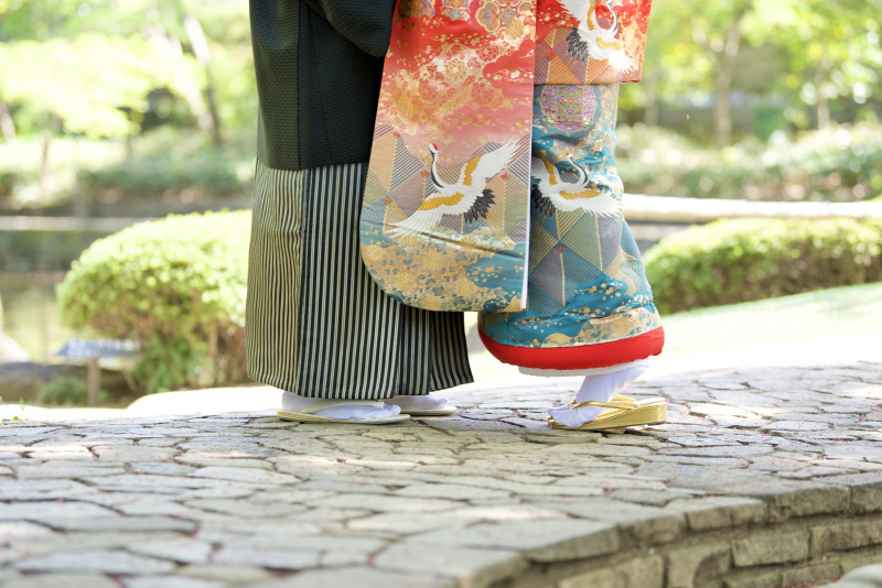 ウエディングサロンリーベルミースタジオ_色打掛・着物が豊富