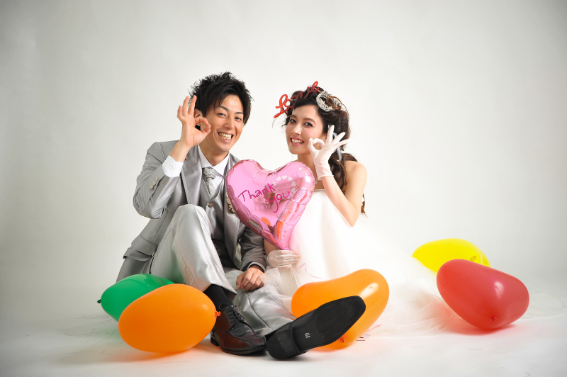 10月11月【和装&洋装】せっかくなら両方撮影したい!豪華プラン。衣裳差額なし♪スタジオフォトプラン 全データ140カット付き