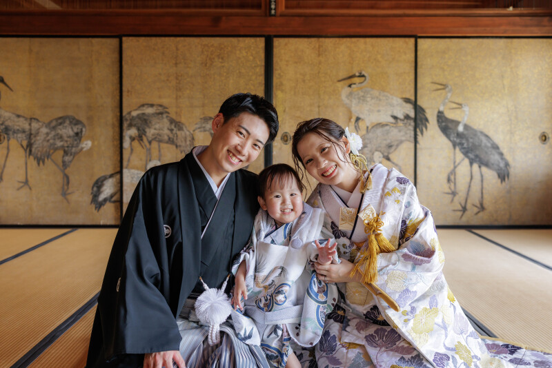 パパとママの顔も残したい。お子様と一緒だから叶う、自然体で温かい家族の記録