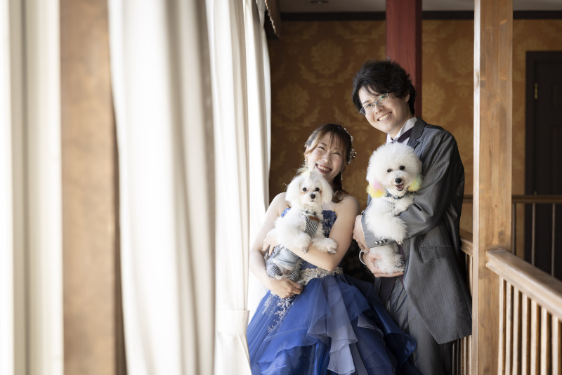 【大切な家族と一緒に】愛犬と叶えるペットフォトウエディングプラン