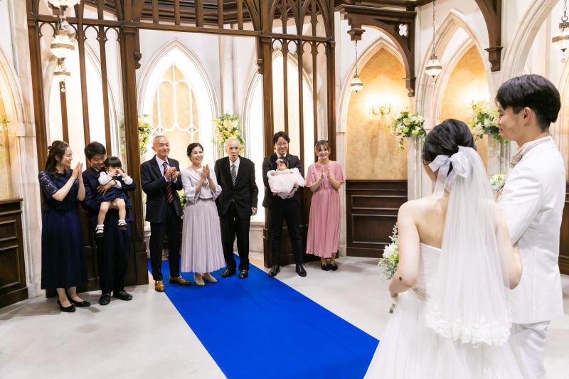 ご新婦家の皆様とファーストミート