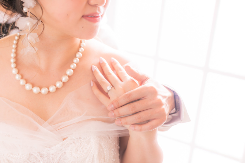 アクセサリーと共に