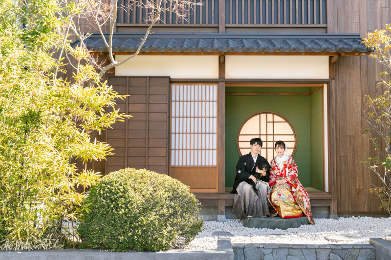 縁側でわんちゃんと