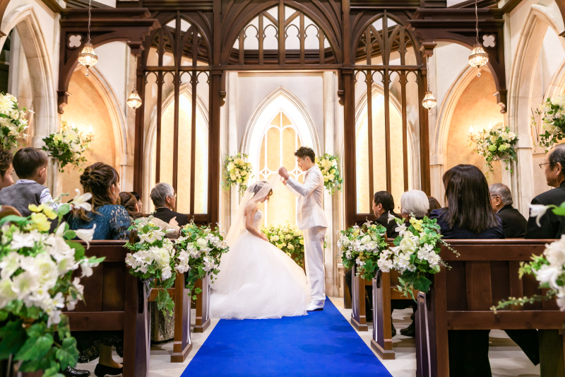 ゲストをご招待した挙式セレモニー