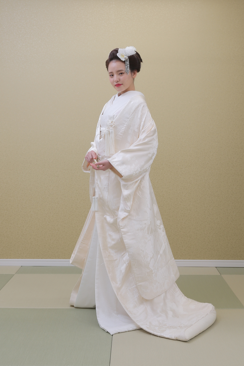 Serenoプラン白無垢 無料 衣装 ドレス Hair Make Sereno Photo Movie神田秋葉原 東京都でフォトウェディング探すならphotorait